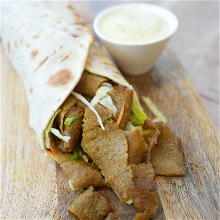 Lahmacun met döner